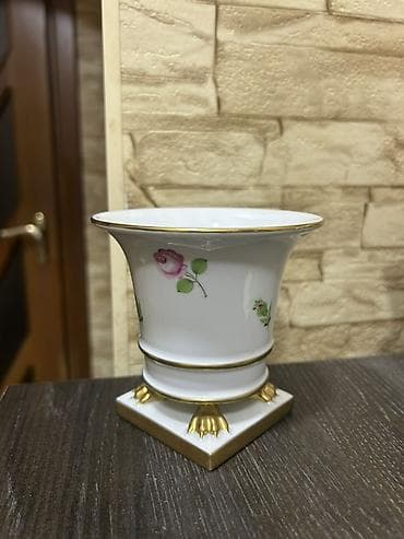 xina dekoru: Bir vaza, Farfor — 2