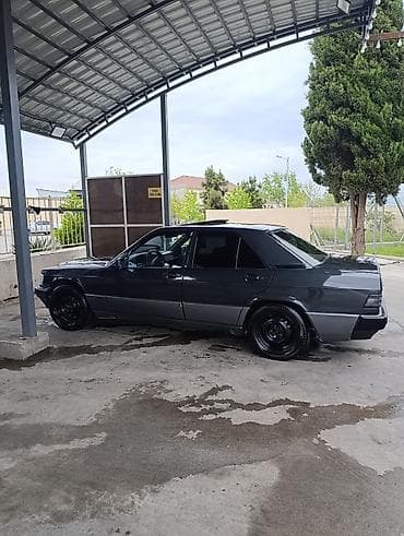 mersedes 221: Mercedes-Benz 190: 2 л | 1989 г. Седан — 5