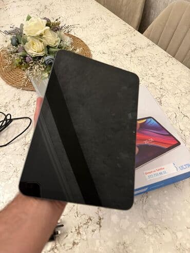 ikinci el ipad mini: Planşet. Yeni alinib.demek olar işlenmiyib.ustunde bir dene bele ciziq — 7