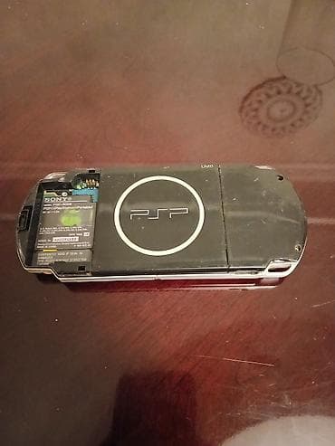Digər oyun və konsollar: Sony PSP satılır. Ümumi vəziyyəti yaxşıdır, korpusu salamatdır — 4