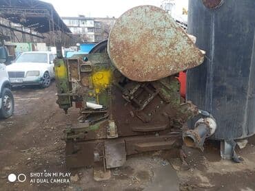 qaycilar: Universal qayçı.Armatur,Uqolnik,balbanka kəsən və ştamp vuran — 1