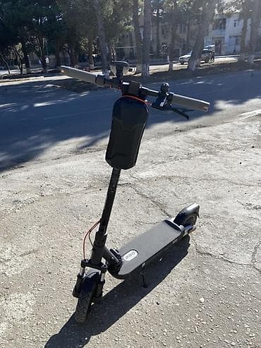 Elektrik skuter – “PRO” seriyası - Güclü ön və arxa işıqlanma — 3