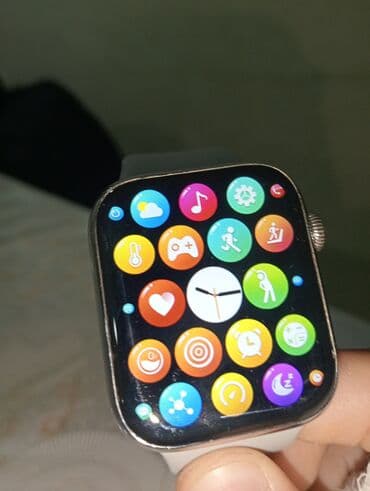 ag ekran: Ağıllı saat – kvadrat ekranlı, metalik çərçivə və açıq rəngli silikon — 4