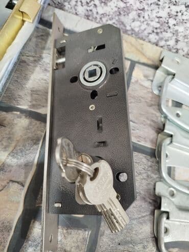 ruçkalar: Daxili qapılar üçün mortiz tipli kilid mexanizmi - Material: metal — 1