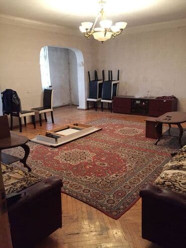 ist petrol tbilisi prospekti: Bakı, 4 otaqlı, Köhnə tikili, m. Qara Qarayev, 102 kv. m — 2