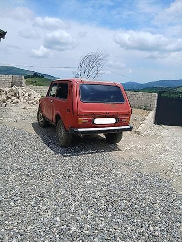 jinyu tekerleri: VAZ (LADA) 4x4 Niva: 1.6 l | 1989 il Ofrouder/SUV — 3