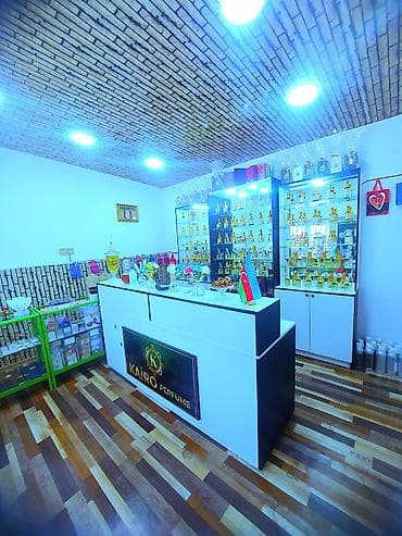 Hazır Ətir biznesi satılır. Kondinsioner, mebellər, vitrinlər — 1
