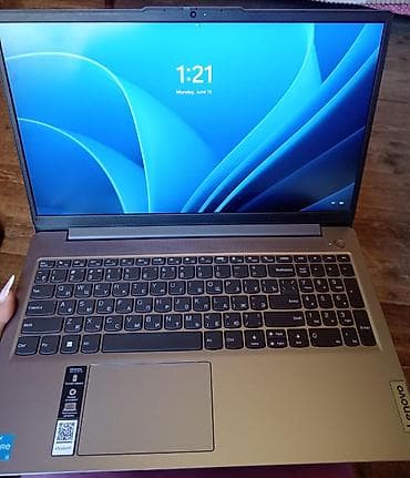 Satılır Lenovo Laptop – Əla vəziyyətdə 🔹 Model: Lenovo 🔹 Prosessor — 1