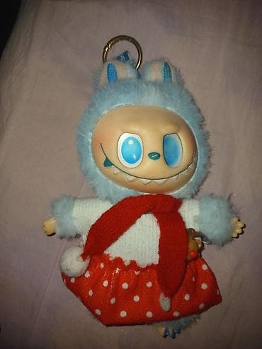 Məhsul: Yumşaq oyuncaqlı brelok/asma aksesuar Təsvir: - Şirin, komik