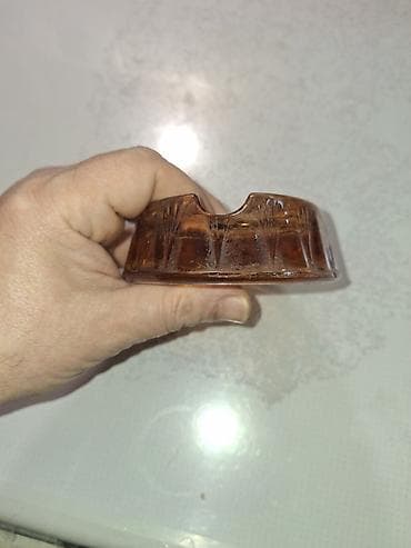 karaca: Винтажная пепельница. Медное стекло. Состояние идеальное. Страна — 5