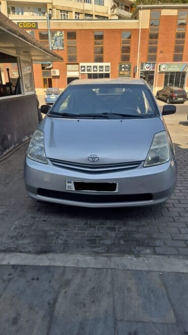 maşın şəkilləri çəkmək: Günlük, Toyota, Depozitlə, Qalmaq şərti ilə — 1