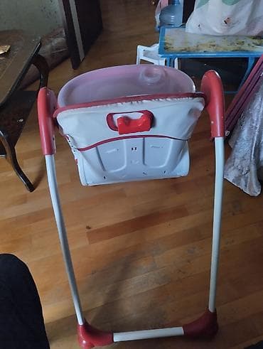 Uşaq yemək stulu - Rəng: qırmızı-ağ - Geniş, çıxarılan plastik masa — 2