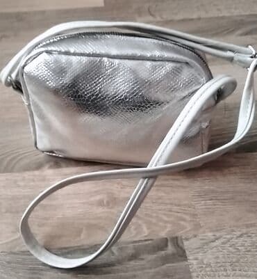 1 qram gumuşun qiyməti 2025: Yenidi gümüşü rengdi içində cibi var qulpu ayarlanir — 4