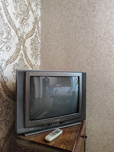 fc 25: JVC kineskop televizor - Ekran tipi: CRT (kineskop), klassik qabarıq — 1