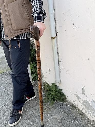 çəlik: Ağacdan oyma dizaynlı əl işi əsalı - Material: bərk ağac, cilalanmış — 3