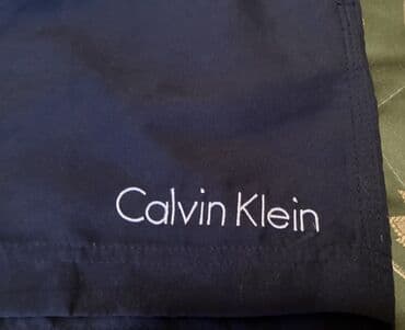 детский костюм для плавания: Üzmək üçün şort-plavki, Calvin Klein, ölçü S, Madrid-İspan, təzə, 3 — 4