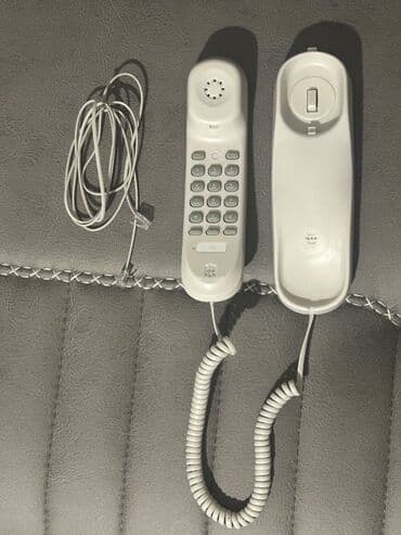 Stasionar telefon Simli