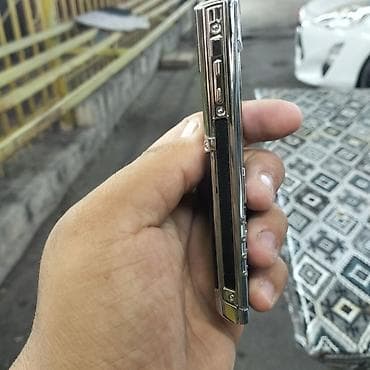 silver et ceken: Vertu rəng - Qara, Düyməli — 5