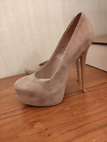 женские бежевые замшевые туфли: Tuflilər, Ölçü: 38, rəng - Bej, İşlənmiş — 3