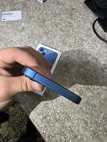 2 el xaladenik: IPhone 13, Mavi, Simsiz şarj — 5