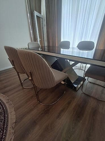 Qonaq otağı üçün, İşlənmiş, Açılmayan, Dördbucaq masa, 6 stul — 2