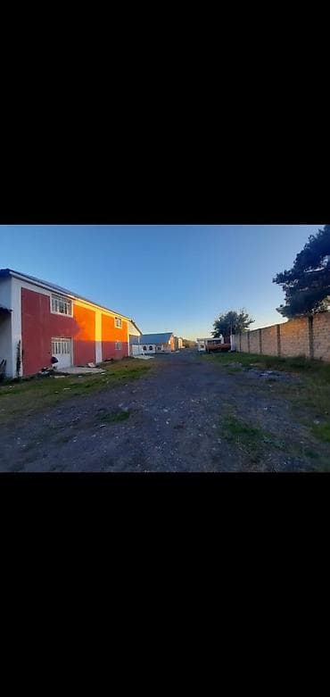 1 hektar nece km dir: Satış/anbar-kommersiya sahəsi Obyekt geniş həyətyanı sahəsi və bir — 9