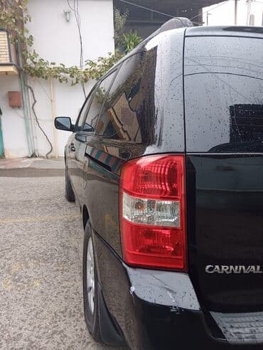 vaz 2007: Kia Carnival: 2.9 l | 2007 il Van/Minivan — 8