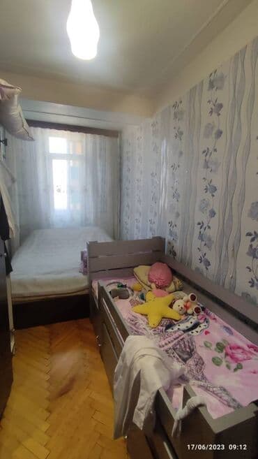 7 ci mikrorayon yeni tikili: Nərimanov rayonu,Сeyhun Hacıbəylidə, Hərbi prokroturanin arxasinda 9 — 4