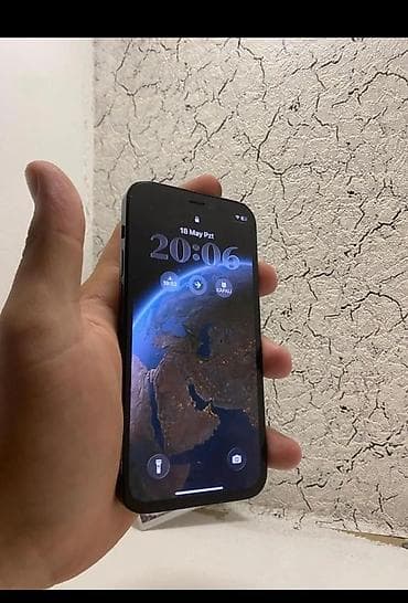 macbook 16 pro: IPhone 12, 64 GB, Qara, Face ID — 2