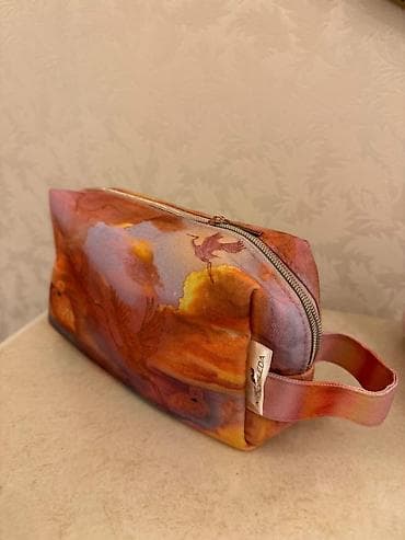Kosmetik/aksessuar üçün fermuarlı çanta - Material: sıx parça (kətan lalafo.az -da Kosmetik/aksessuar üçün fermuarlı çanta - Material: sıx parça (kətan