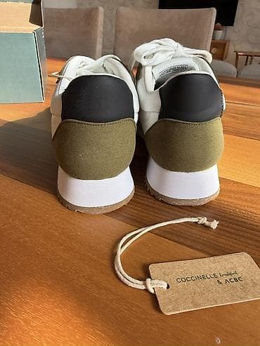 Кроссовки и спортивная обувь: Размер: 37, Новый — 5