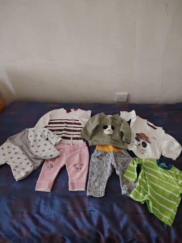 комплект: Uşaq geyimləri dəsti – müxtəlif ölçülərdə körpələr üçün Dəst tərkibi — 1
