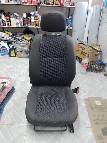 Oturacaqlar: Opel oturacaqgi 1eded sernisin teref ela veziyyetde — 4