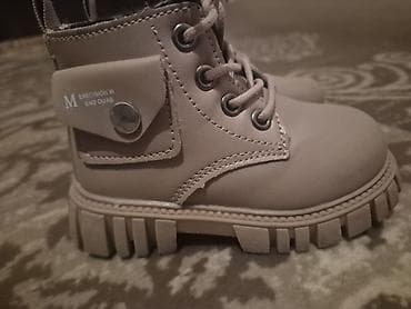 Uşaq üçün dəri botlar təzə alınıb geyinilməyib - Rəng: açıq bej/boz