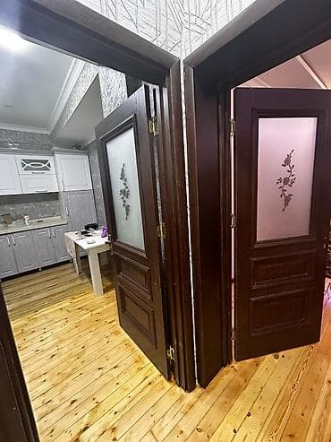 Qapılar və aksessuarlar: Otaq qapisi 3 eded qiymet 1 ededi 77 azn unvan Xirdalan — 1