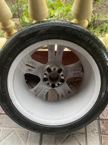 Шины: Колесо Mercedes-Benz 245 / 45 / R 17, 5 Болтов — 3
