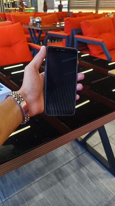iphone 7 irsad electronics: Xiaomi Mi 6, 64 GB, rəng - Qara, 
 İki sim kartlı — 2