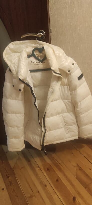 женская косуха из кожзама: Пуховик куртка, Calvin Klein, L (EU 40) — 1