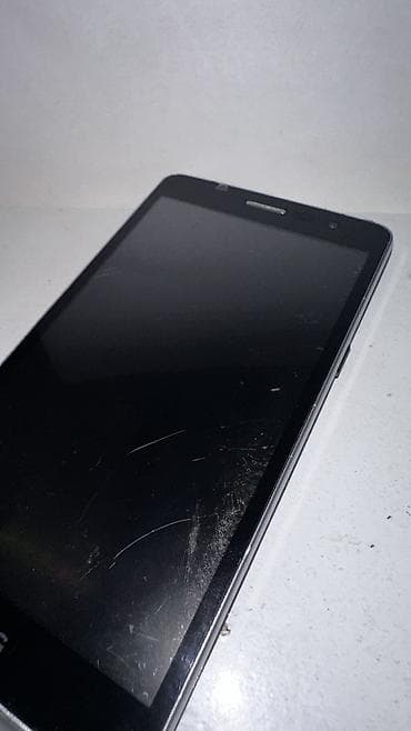 tablet 2 el: LG 8 GB, rəng - Qara, Qırıq, Sensor, İki sim kartlı — 3