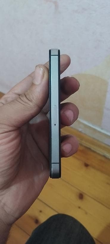ipone 8 pilus: IPhone 4S, < 16 GB, Jet Black, Zəmanət, Kredit, Qırıq — 3