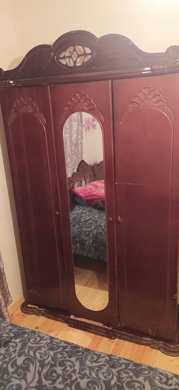 Qida məhsulları: İkinəfərlik çarpayı, Dolab, Termo, 2 tumba, Rusiya, İşlənmiş — 2