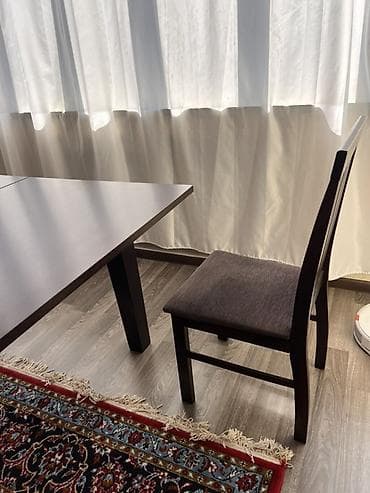 Taxta yemək otağı stulu - Material: möhkəm QOZ ağac karkas, tünd — 1