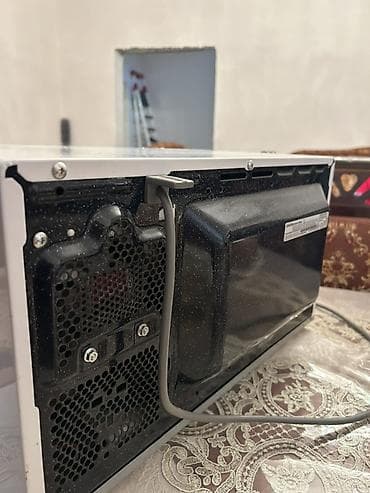 komputer islenmis: Mikrodalğalı soba Samsung, Ayrıca dayanan, Mikrodalğalar ilə, rəng - Ağ, İşlənmiş — 1