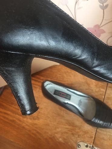 46 razmer: Tuflilər, Ölçü: 38, rəng - Qara, İşlənmiş — 2