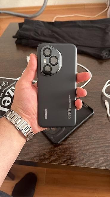 telfon soyuducu: Honor 400 Pro, rəng - Qara — 1