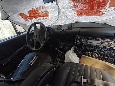 2106 salon: VAZ 2106 sedan - Kuzov: 4 qapılı, tünd rəng. - Salon: klassik VAZ — 4