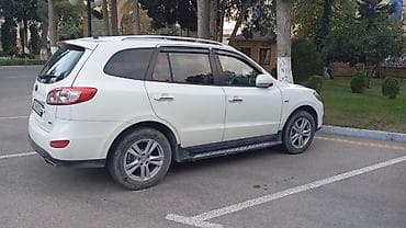 hunday elntra: Hyundai Santa Fe: 2 l | Ofrouder/SUV — 4