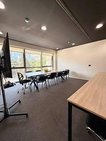 modern evler: İcarəyə verilir 1 otaqlı ofis 35 m², 28 May m. Daha 7 şəklə bax — 2
