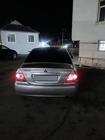 qosqu satisi: Mitsubishi Lancer: 1.6 l | 2007 il 280 km Sedan — 2