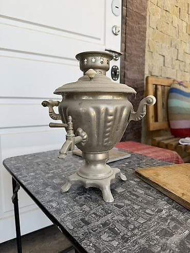 sam: Klassik metal kicik elektrikli samovar, sadece samovar ozu var kabeli — 1